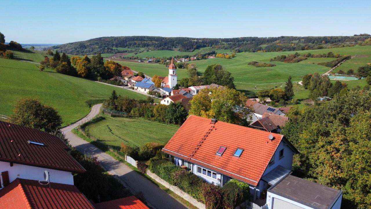 Ferienwohnungen Am Jura Weißenburg in Bayern Esterno foto